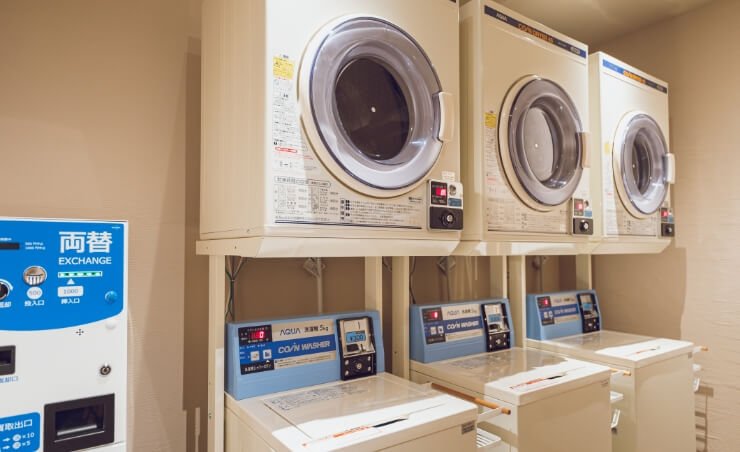 Coin Laundry