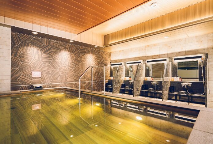 Men's & Women's Large Bath